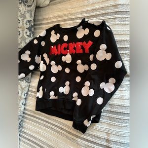 Disney Mickey sweater medium